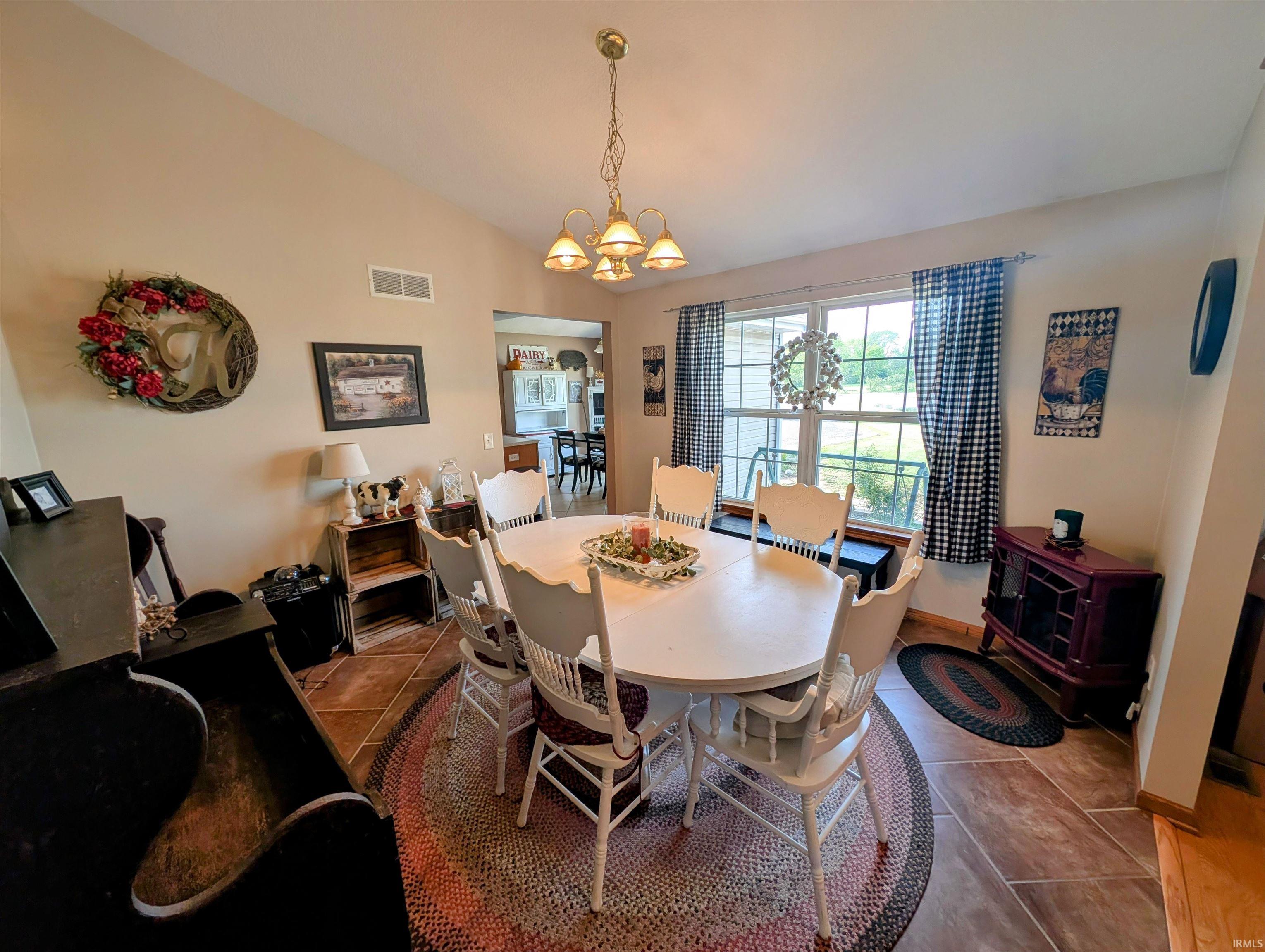 1247 West Division Road Huntington, IN 46750 - Photo 15 of 36 Gallery Image 15