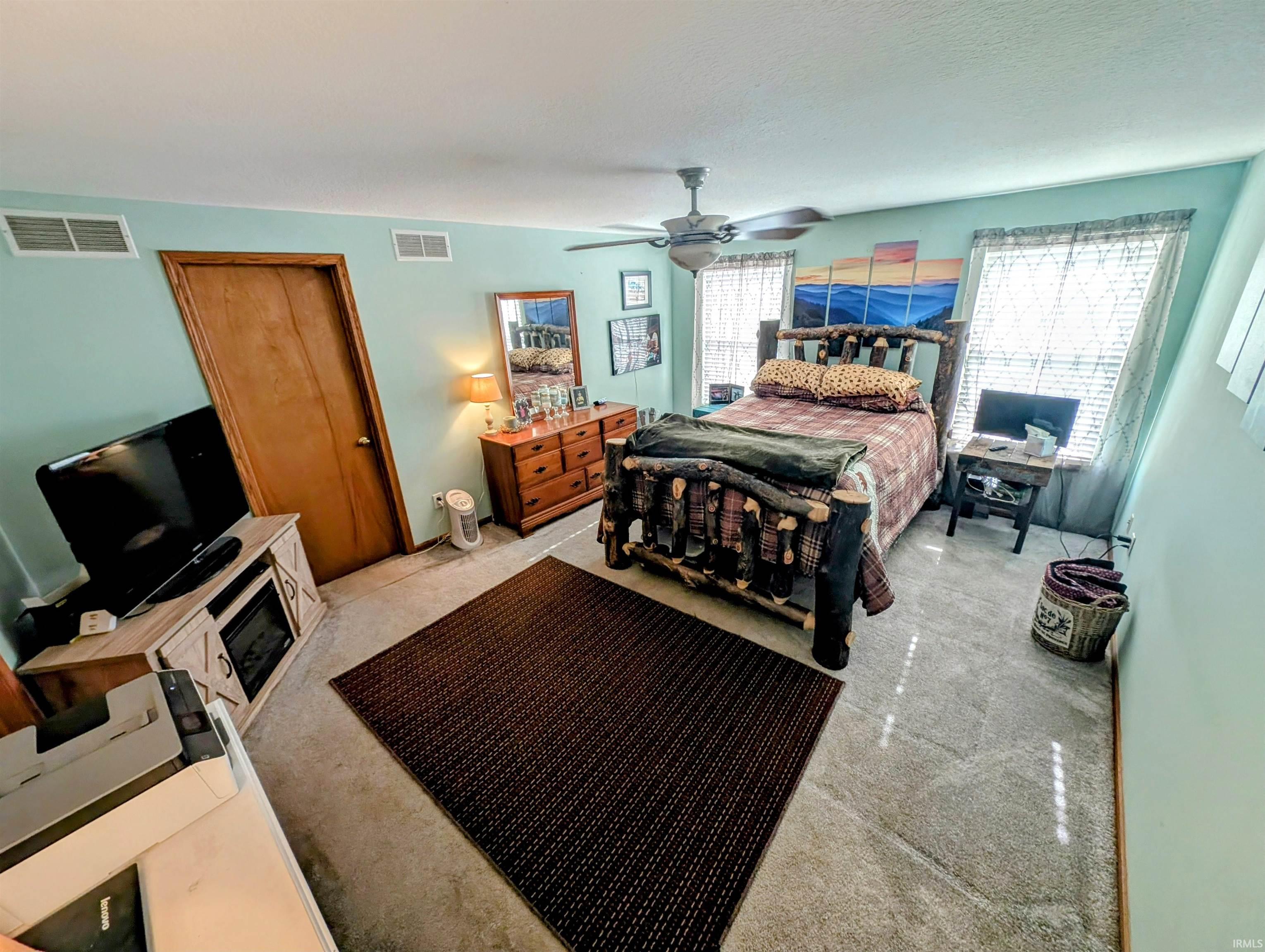 1247 West Division Road Huntington, IN 46750 - Photo 19 of 36 Gallery Image 19