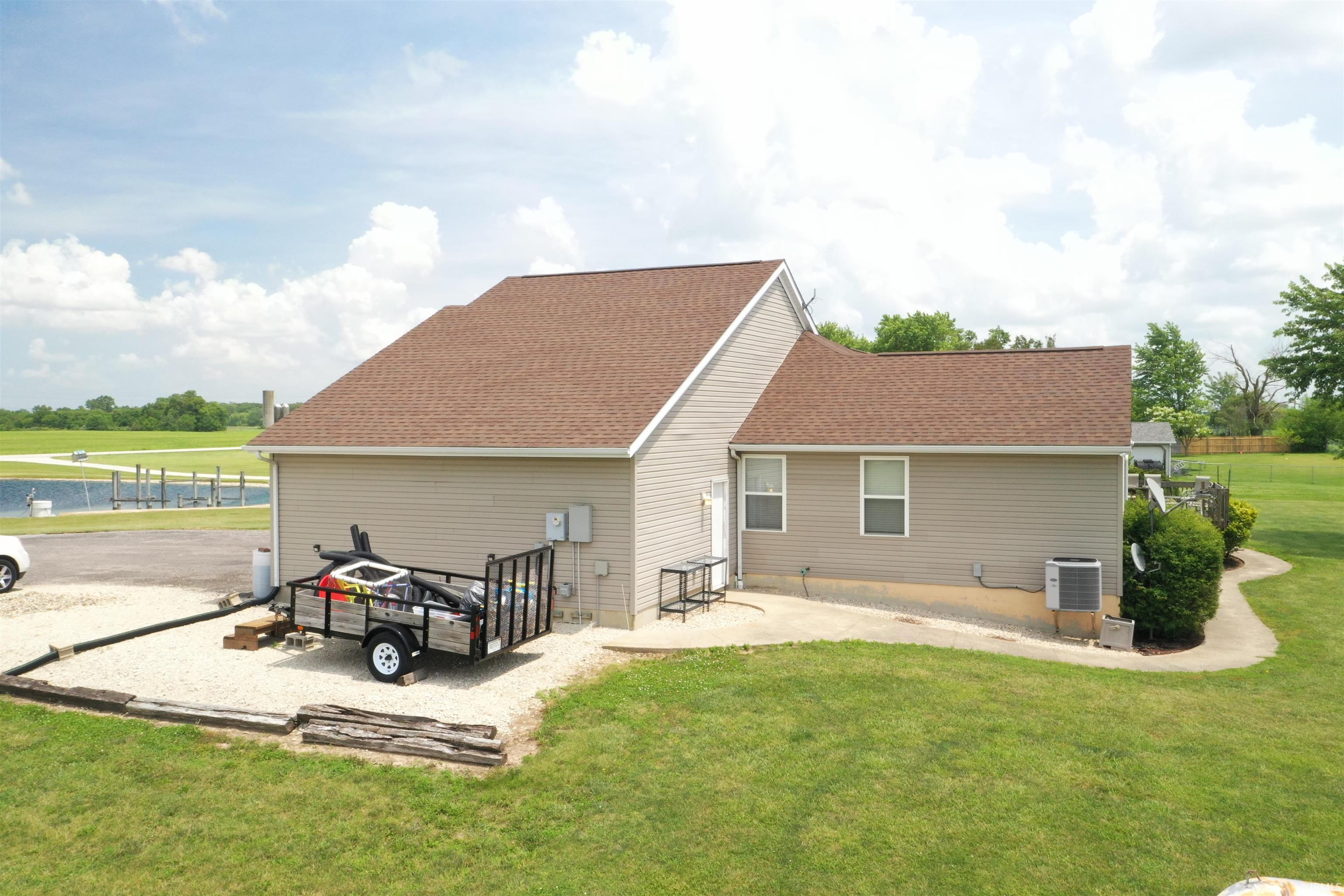 1247 West Division Road Huntington, IN 46750 - Photo 6 of 36 Gallery Image 6