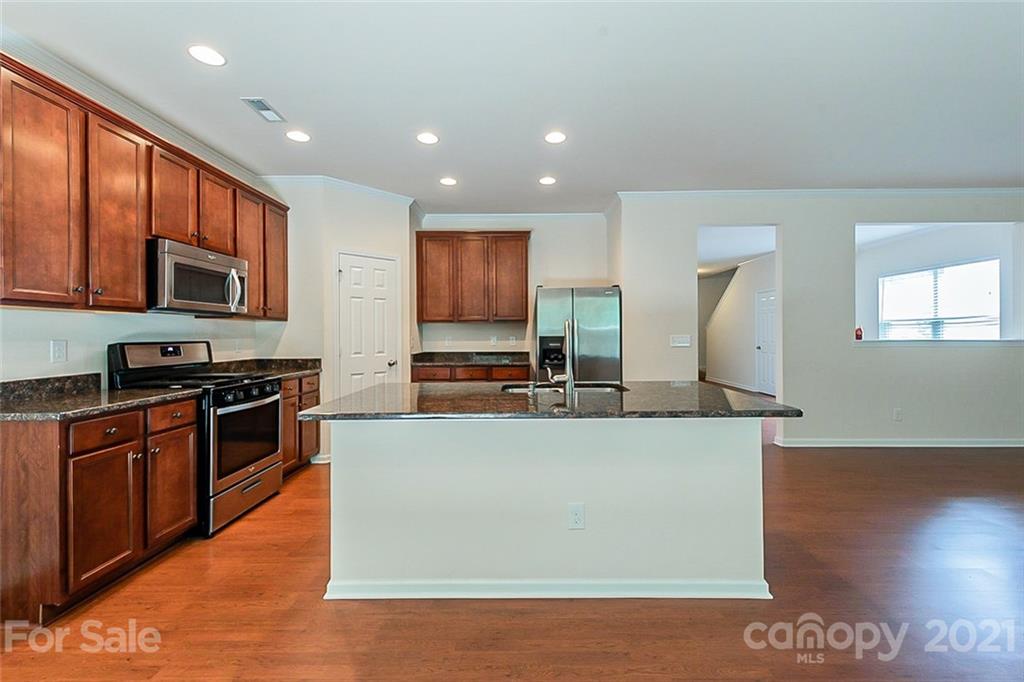 11726 Bending Branch Road Charlotte, NC 28227 - Photo 8 of 21 Gallery Image 8