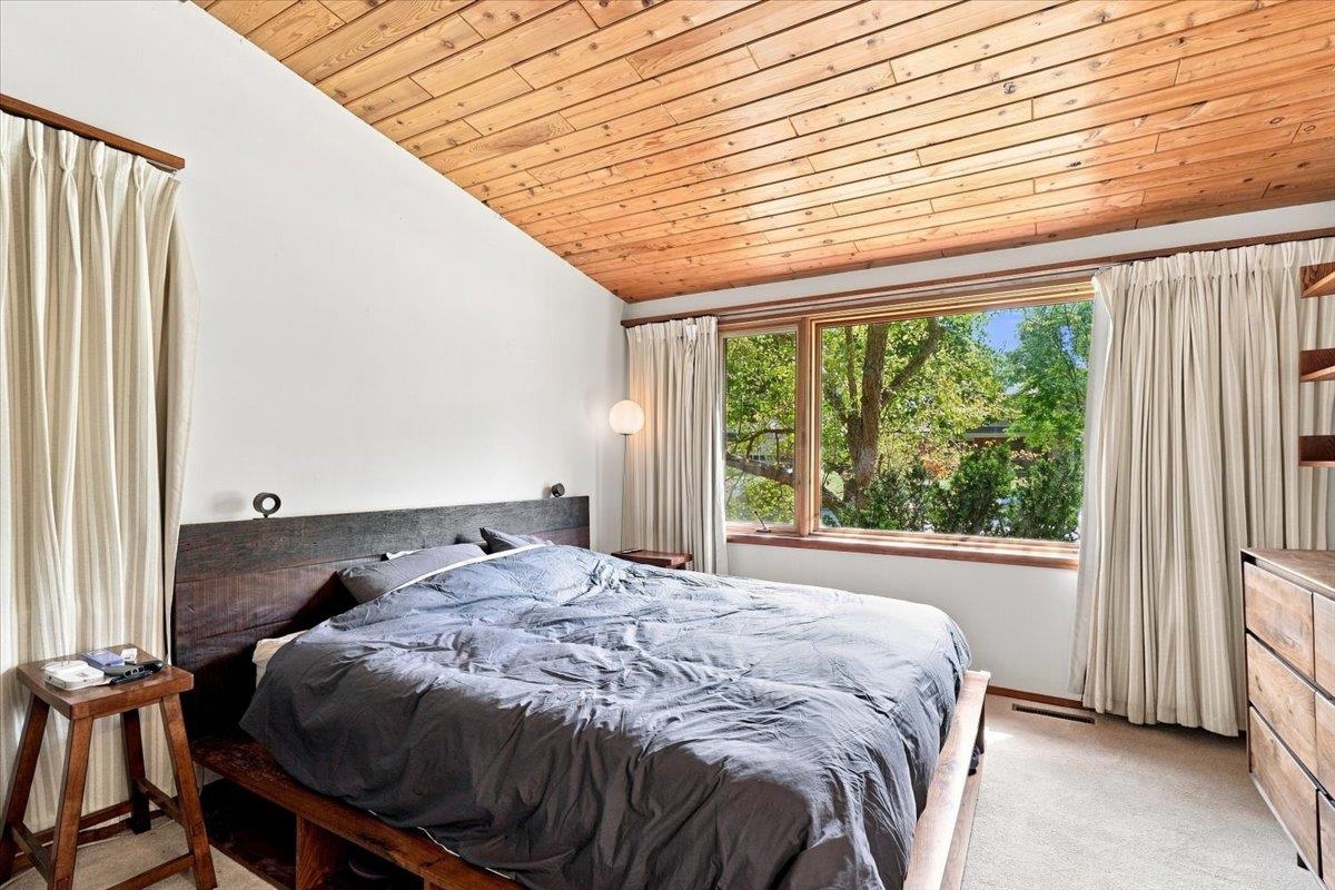 6402 Inner Drive Madison, WI 53705 - Photo 17 of 41 Gallery Image 17