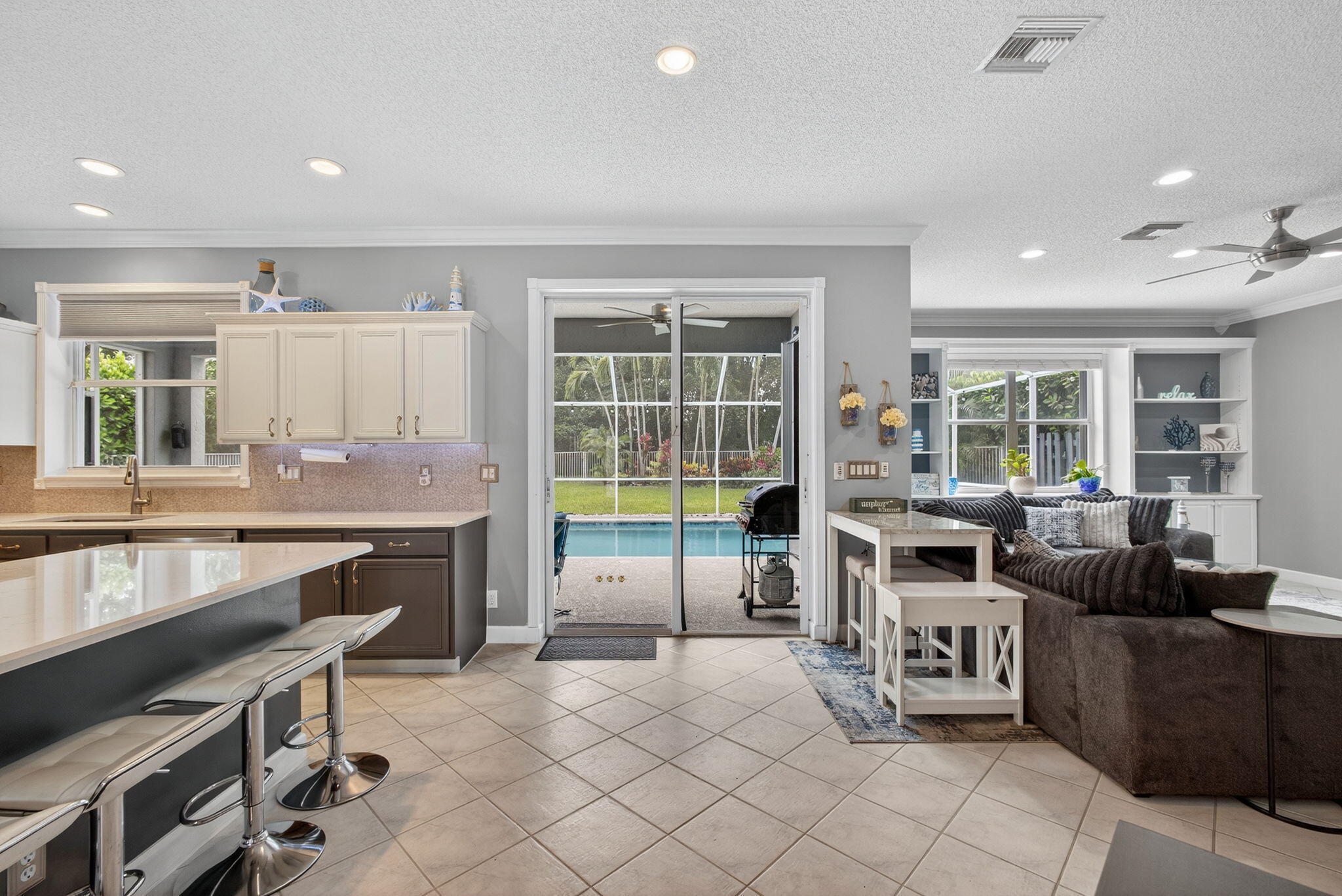 3738 Old Lighthouse Circle, Unit SEASON RENTAL) Wellington, FL 33414 - Photo 23 of 131 21-web-or-mls-BS1A2796