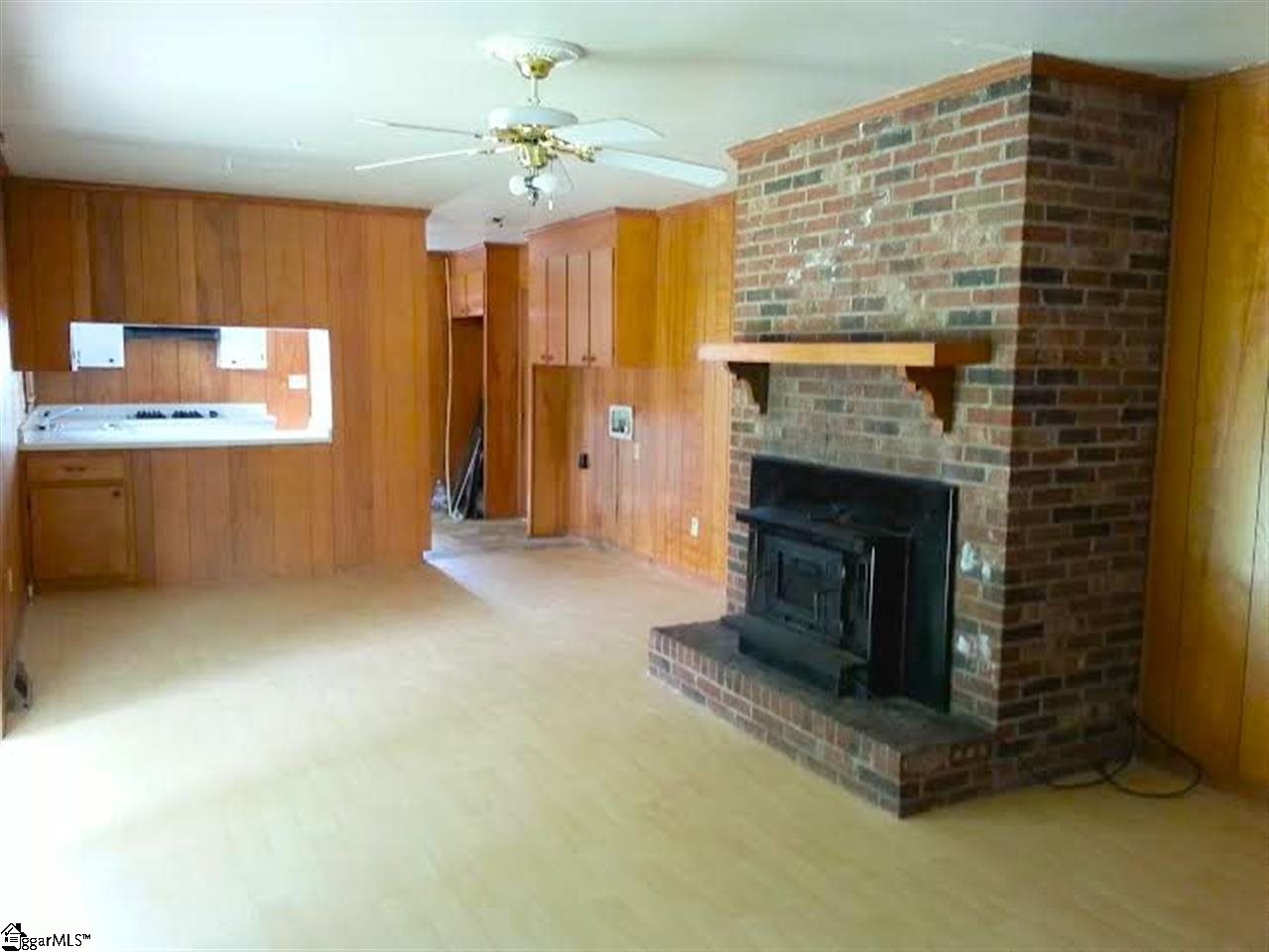 2 Edwards Road Greenville, SC 29607 - Photo 12 of 35 Gallery Image 12