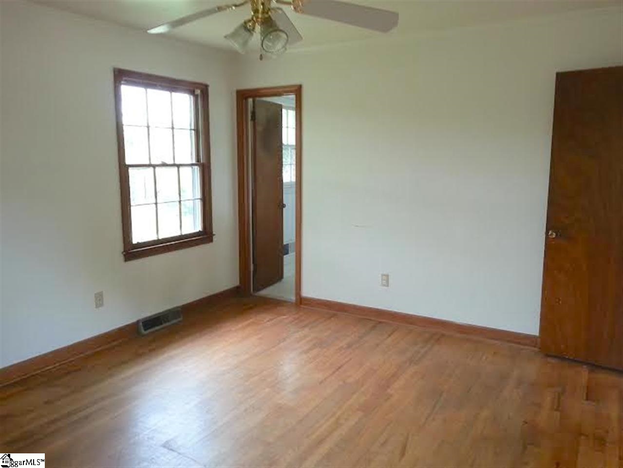 2 Edwards Road Greenville, SC 29607 - Photo 18 of 35 Gallery Image 18