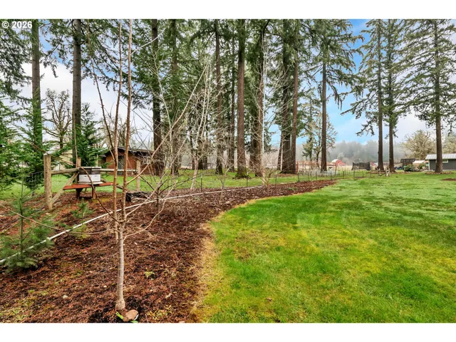 $650,000 | 40593 Little Fall Creek Road, Fall Creek, OR 97438