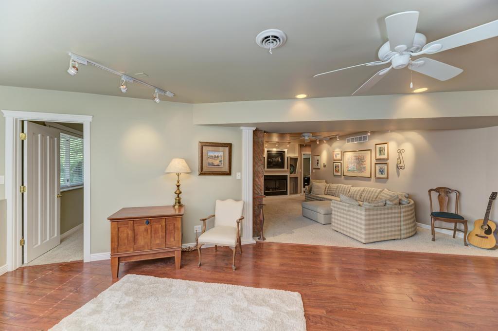 3205 West Southmor Road Morris, IL 60450 - Photo 44 of 74 a living room with furniture and wooden floor