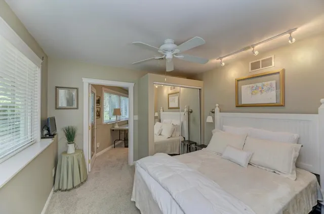 $788,000 | 3205 West Southmor Road, Morris, IL 60450