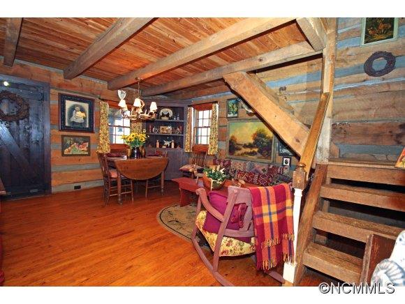421 Norman Road Clyde, NC 28721 - Photo 8 of 24