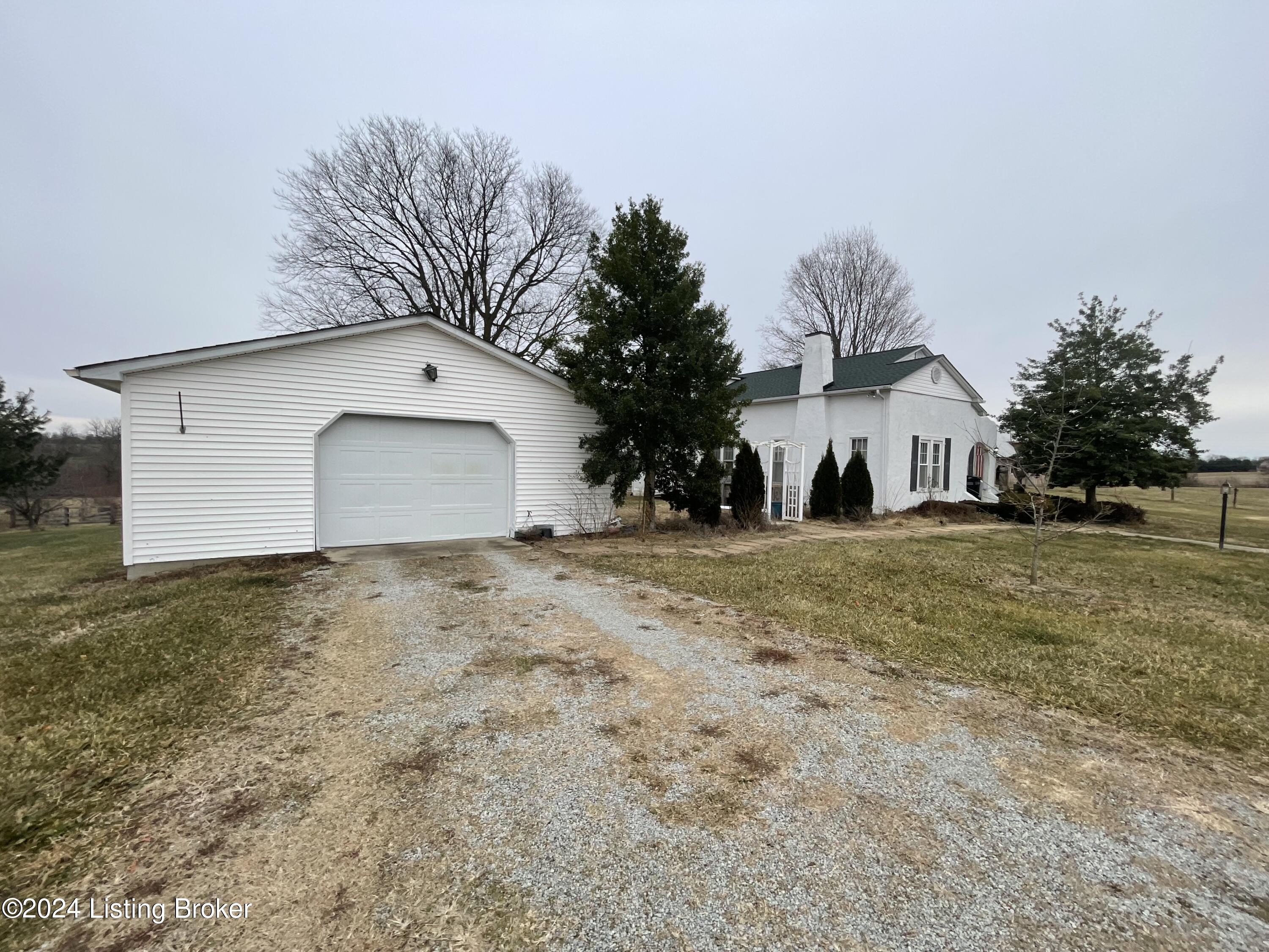 1750 Lawrenceburg Road Bloomfield, KY 40008 - Photo 32 of 42 IMG_1149
