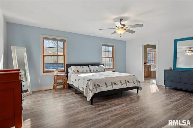 $380,000 | 212 Gloucester Court, Chatham, IL 62629