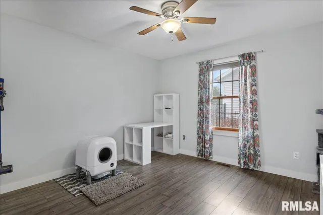 $380,000 | 212 Gloucester Court, Chatham, IL 62629