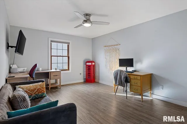 $380,000 | 212 Gloucester Court, Chatham, IL 62629