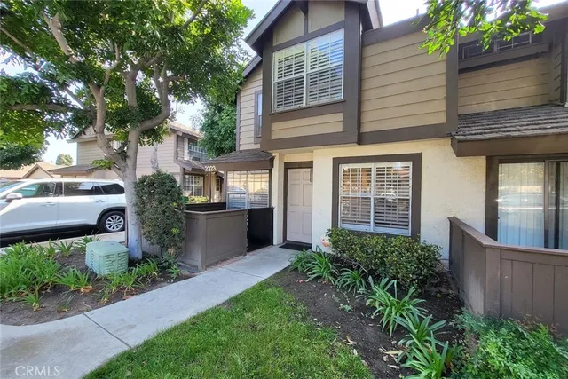 $699,000 | 2323 South Cutty Way, Anaheim, CA 92802