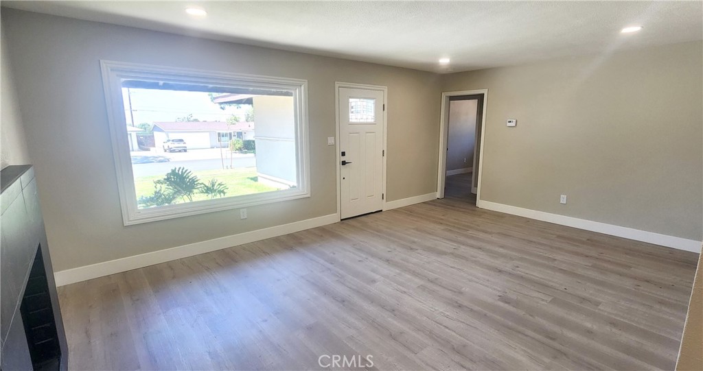 360 East Rancho Road Corona, CA 92879 - Photo 6 of 22 Gallery Image 6