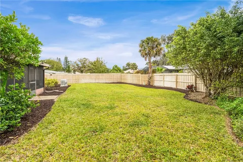 $335,000 | 1092 Topsail Lane, Sebastian, FL 32958
