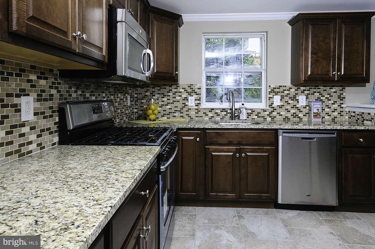 370 Enfield Road Joppa, MD 21085 - Photo 1 of 22 Kitchen