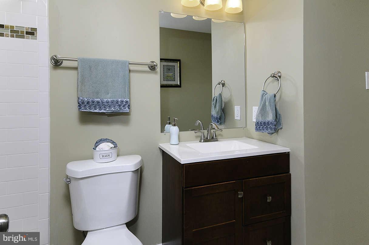 370 Enfield Road Joppa, MD 21085 - Photo 18 of 22 Bath