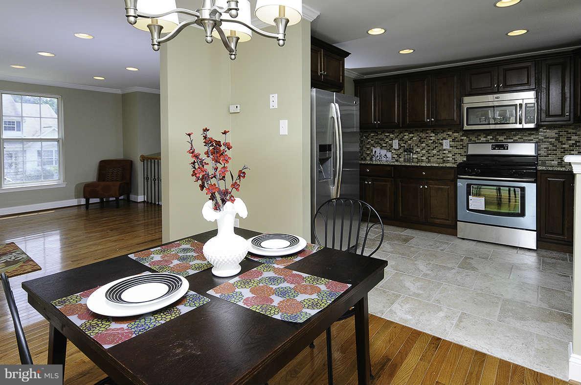 370 Enfield Road Joppa, MD 21085 - Photo 3 of 22 Dining Room