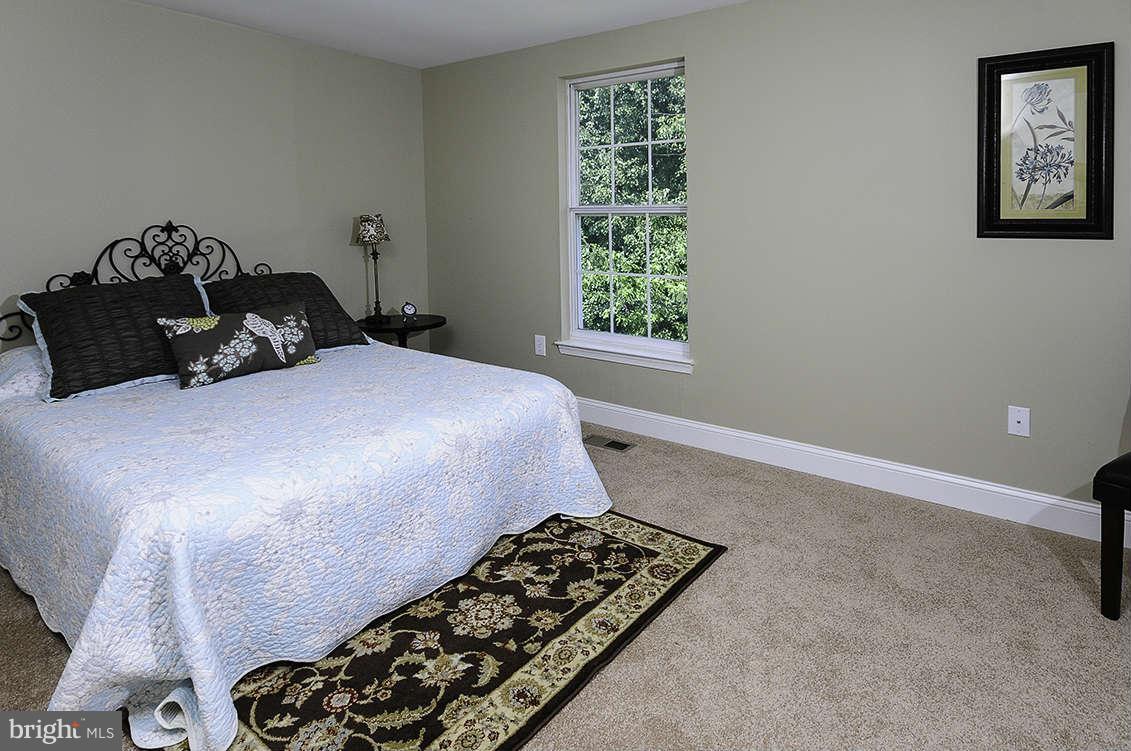 370 Enfield Road Joppa, MD 21085 - Photo 8 of 22 Bedroom Master
