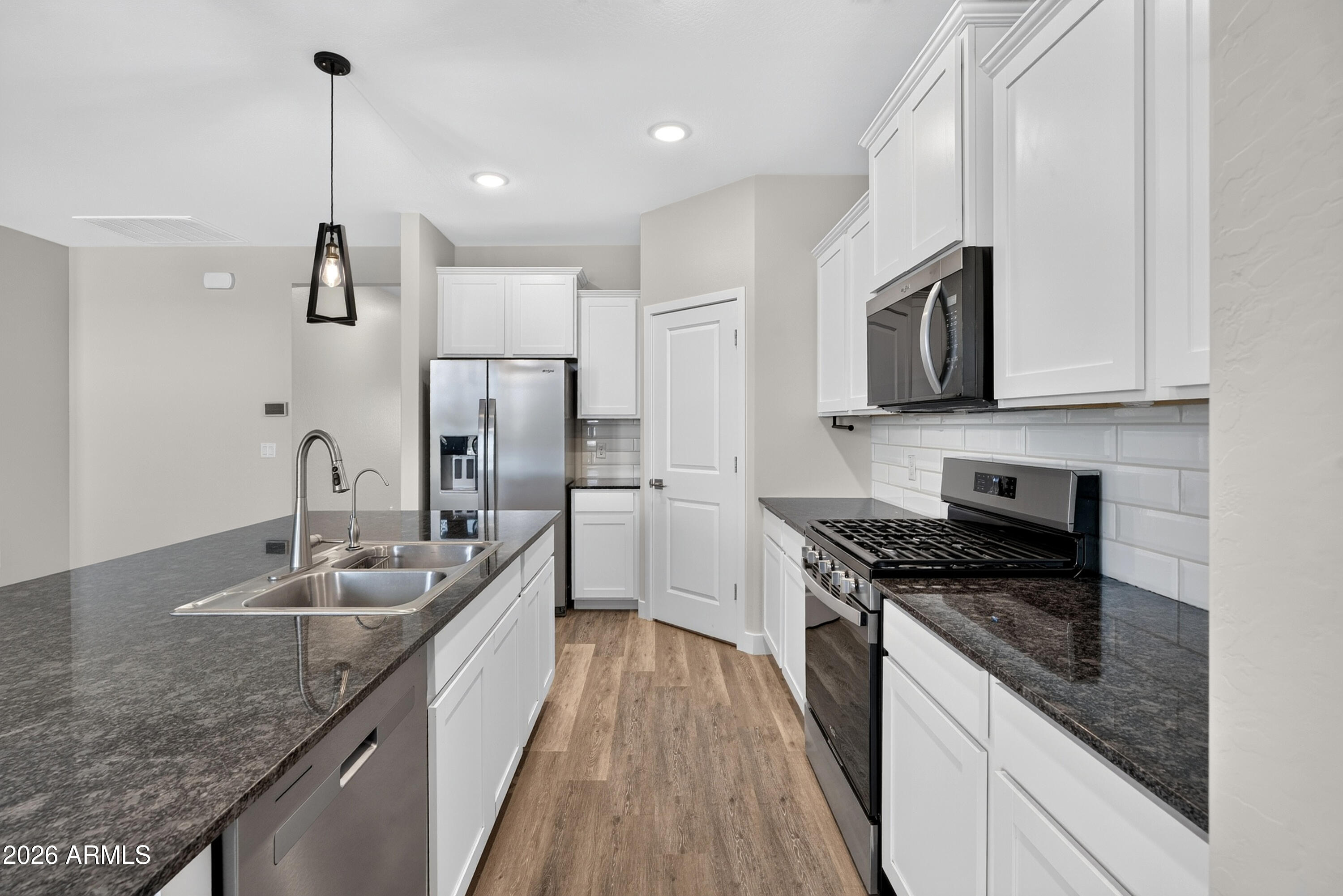 20057 North Grantham Road Maricopa, AZ 85138 - Photo 11 of 44 32_046North Grantham Road