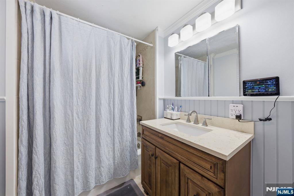 46 Oakley Terrace Nutley, NJ 07110 - Photo 21 of 27
