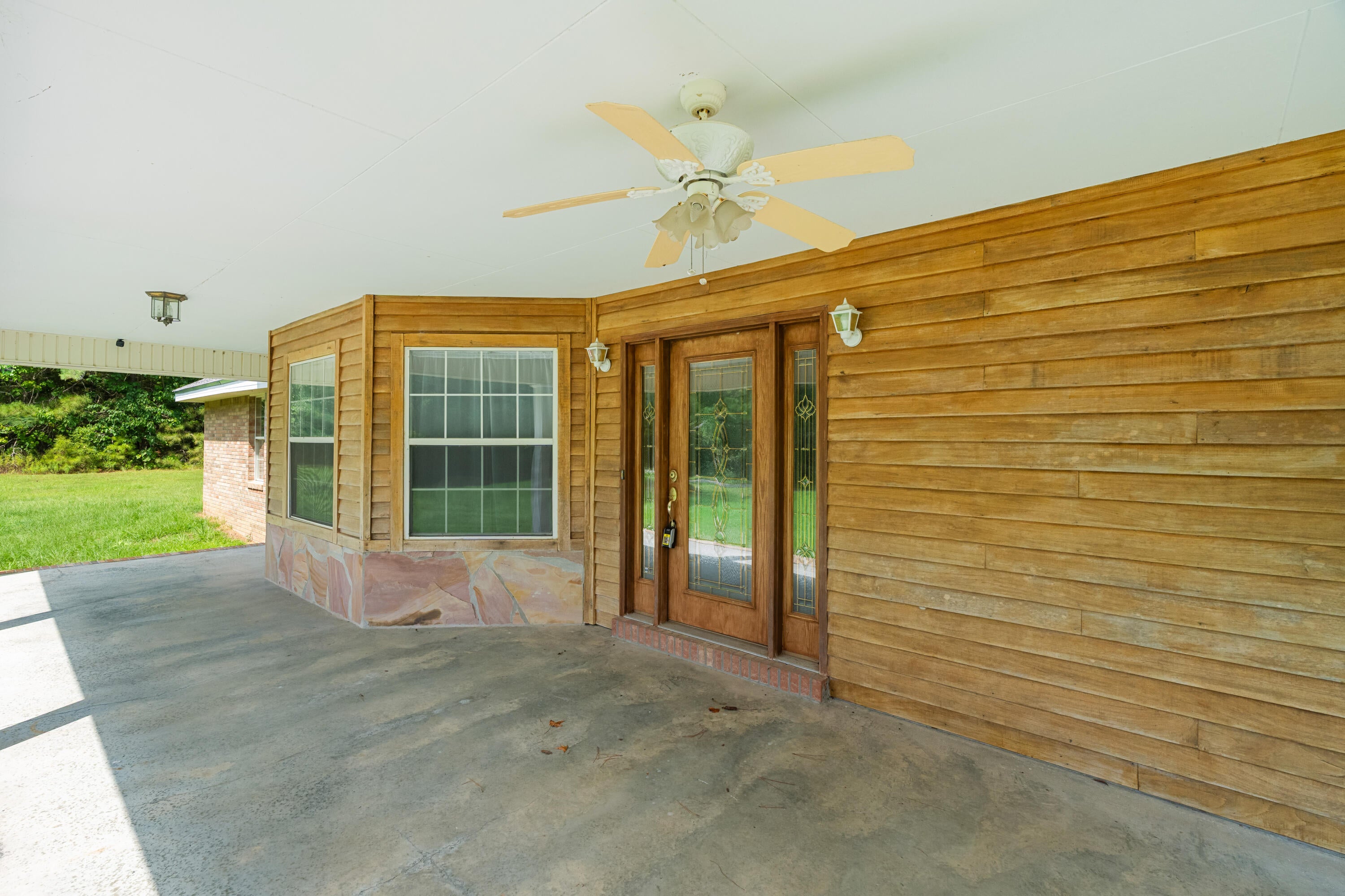 28 J D Aultman Road Sumrall, MS 39482 - Photo 5 of 54 Gallery Image 5