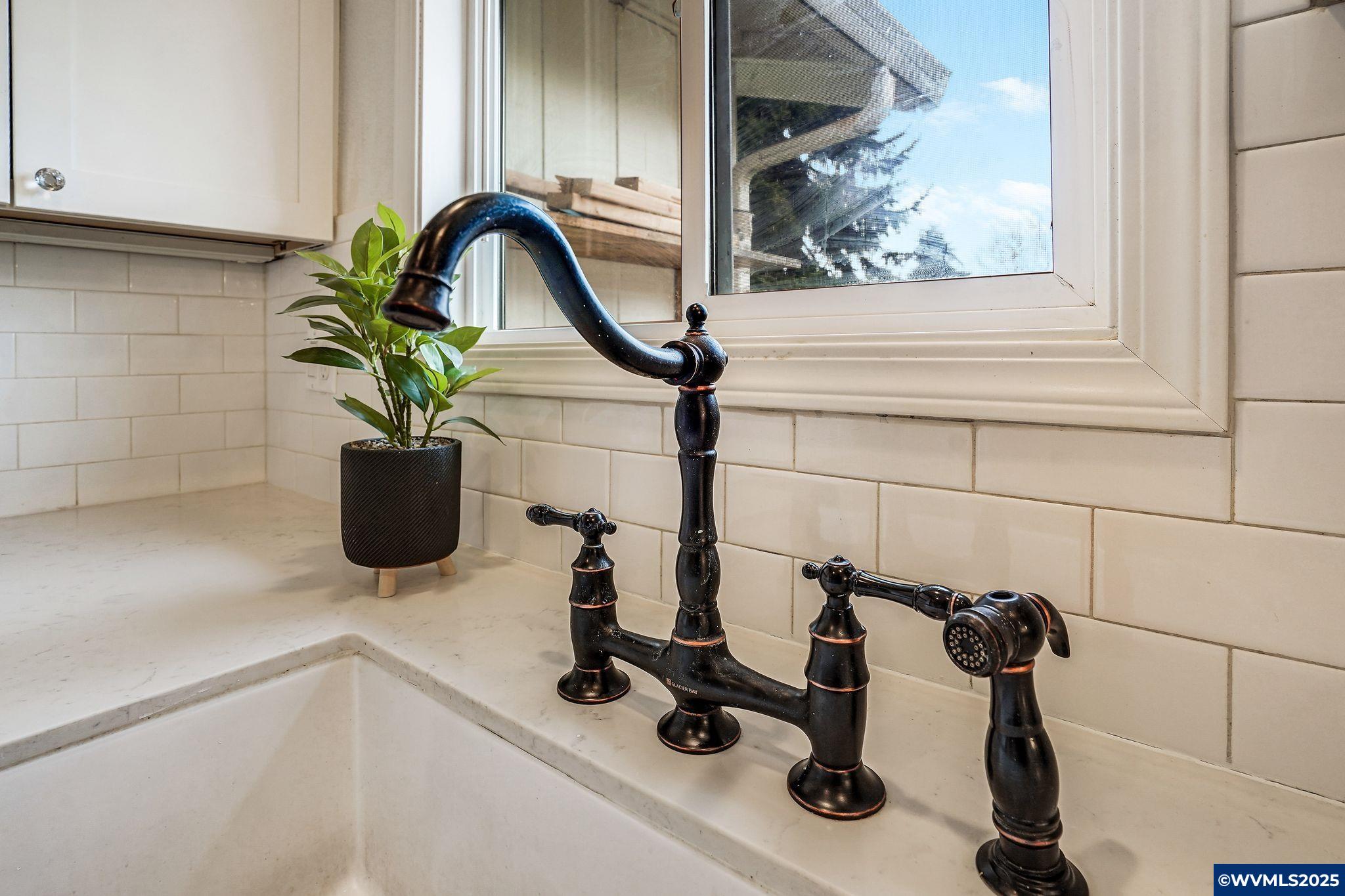 1455 Davis Road South Salem, OR 97306 - Photo 11 of 34 Gallery Image 11