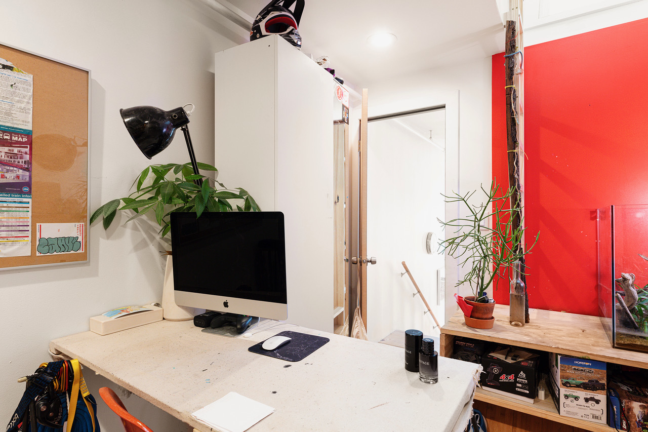 22 North Morgan Street, Unit 215 Chicago, IL 60607 - Photo 24 of 27 a view of a workspace with furniture and a flat screen tv