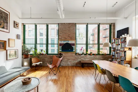 $699,000 | 22 North Morgan Street, Unit 215, Chicago, IL 60607