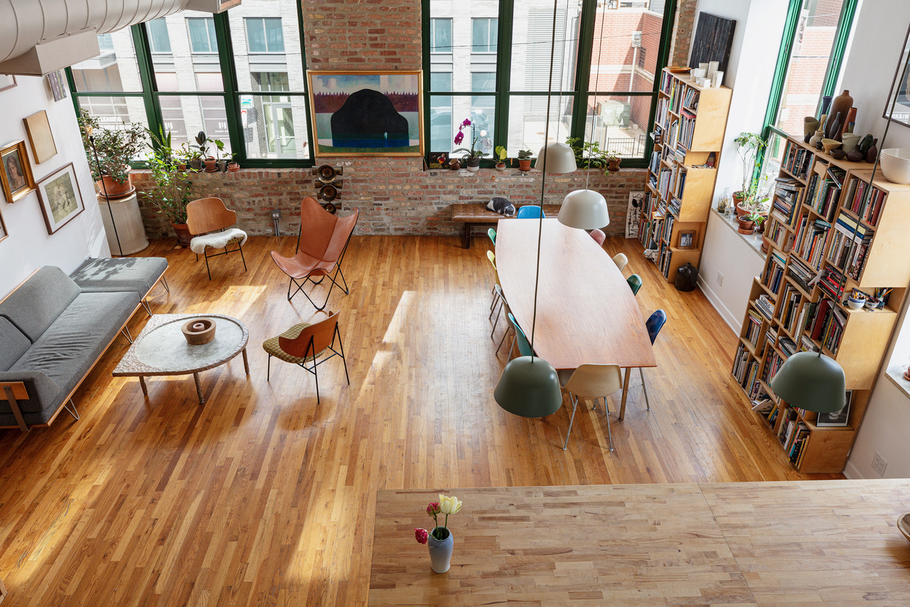 22 North Morgan Street, Unit 215 Chicago, IL 60607 - Photo 4 of 27 a view of living room with furniture and floor to ceiling window