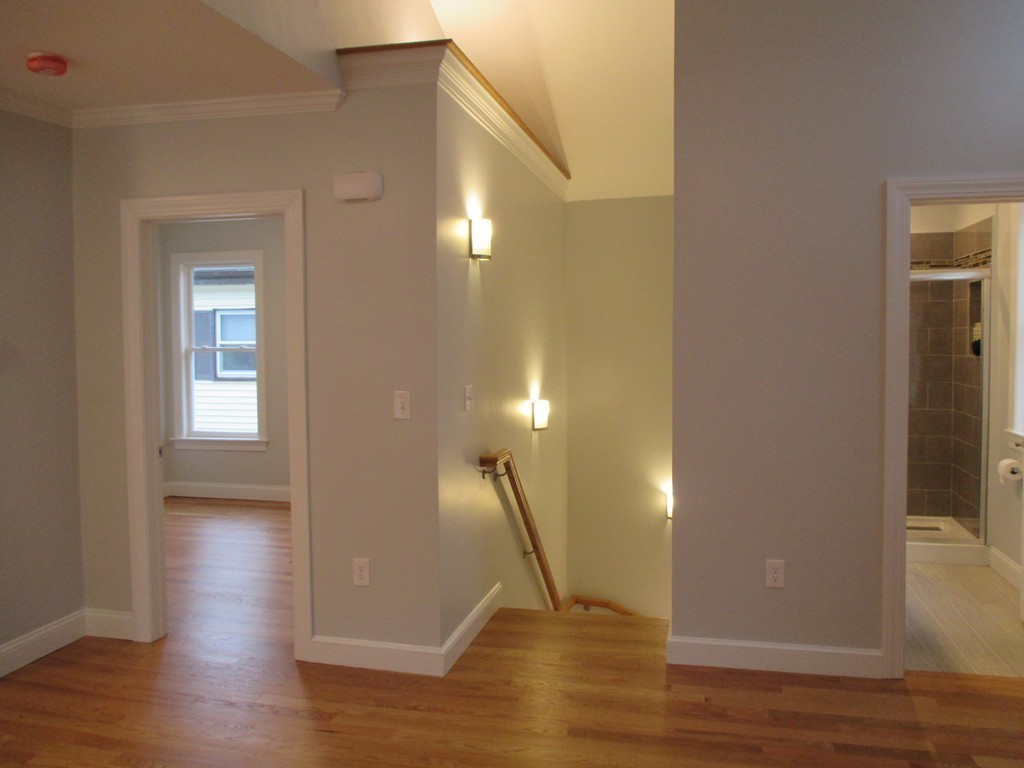 16 Gordon Street, Unit 2 Somerville, MA 02144 - Photo 6 of 29