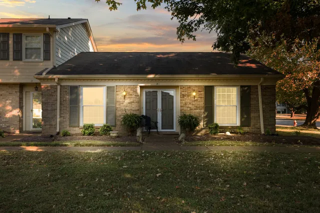 $385,000 | 8207 Sawyer Brown Road, Unit M1, Nashville, TN 37221