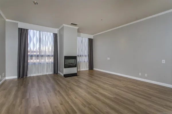 $5,000 | 700 Front Street, Unit 805, San Diego, CA 92101