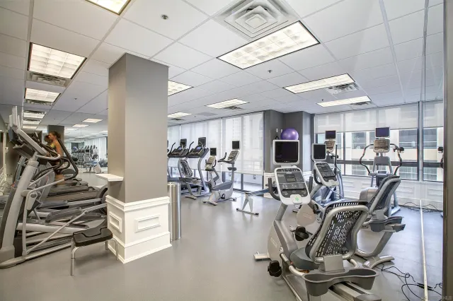 $5,000 | 700 Front Street, Unit 805, San Diego, CA 92101