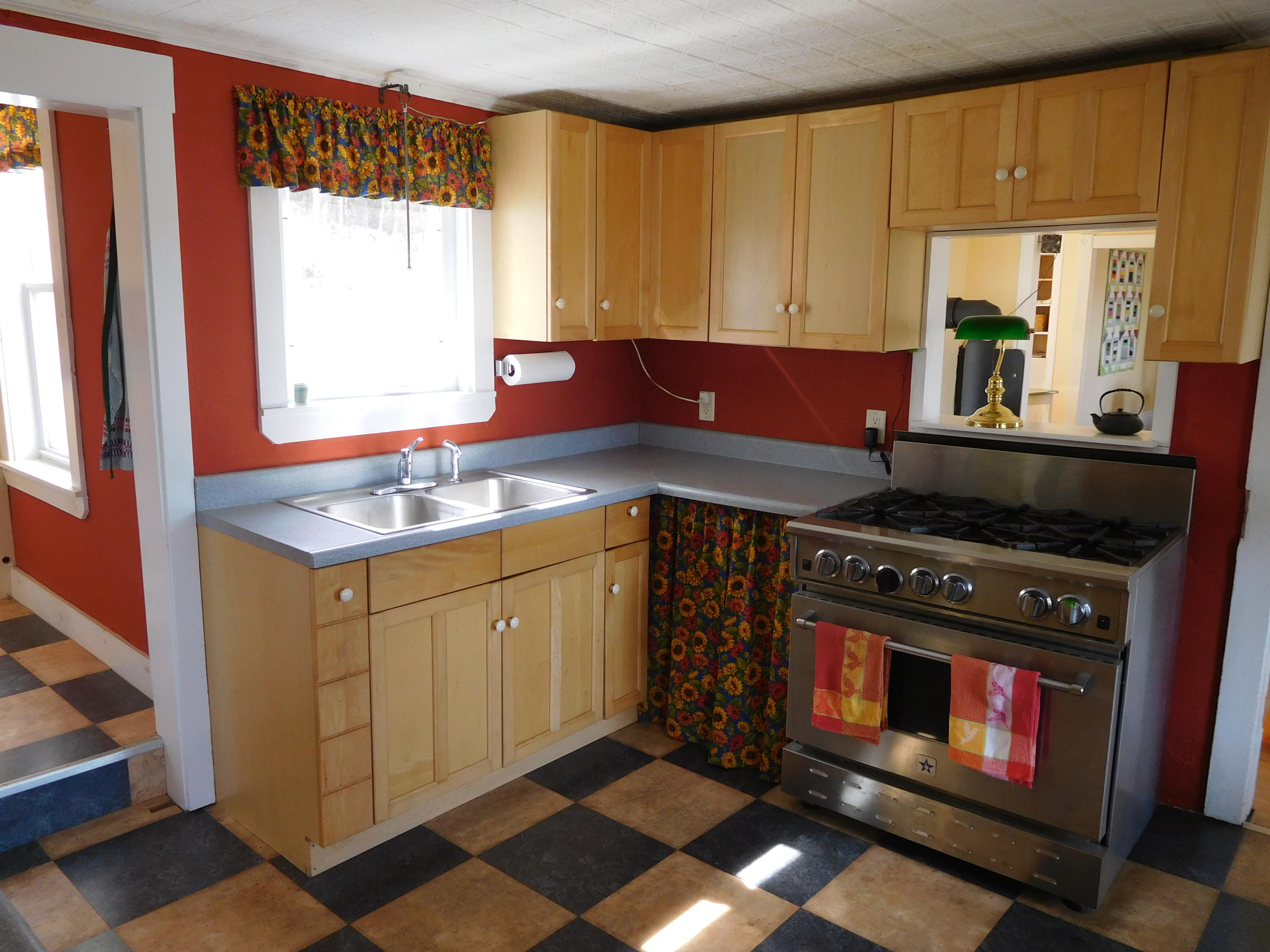 384 North Lubec Road Lubec, ME 04652 - Photo 8 of 38 Kitchen.