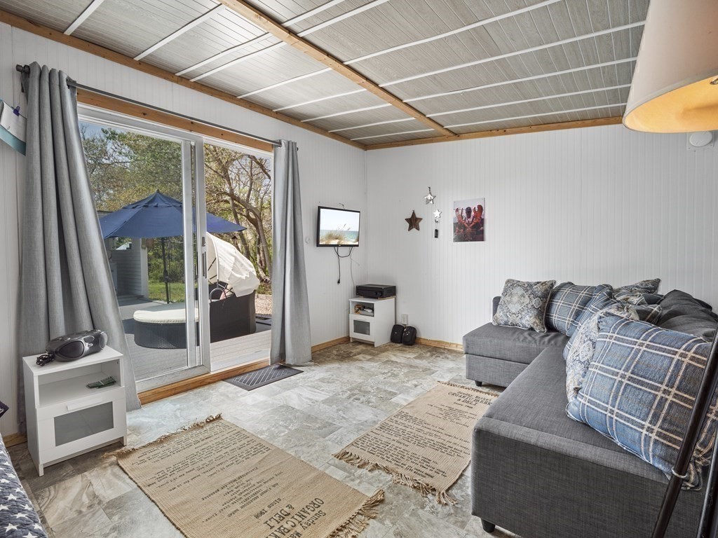 41 Torrington Road Fairhaven, MA 02719 - Photo 27 of 41 Gallery Image 27