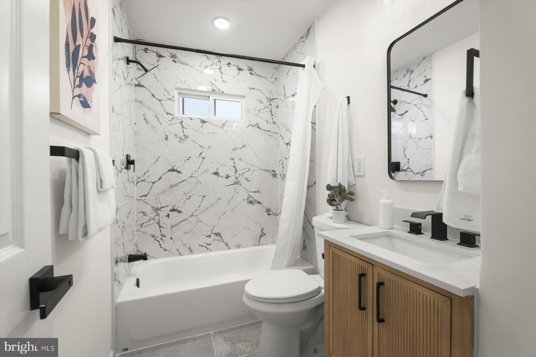 8701 Emge Road Parkville, MD 21234 - Photo 12 of 24 Full Bath