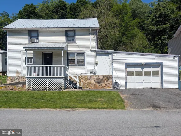 $99,000 | 423 Hollars Extension, Everett, PA 15537