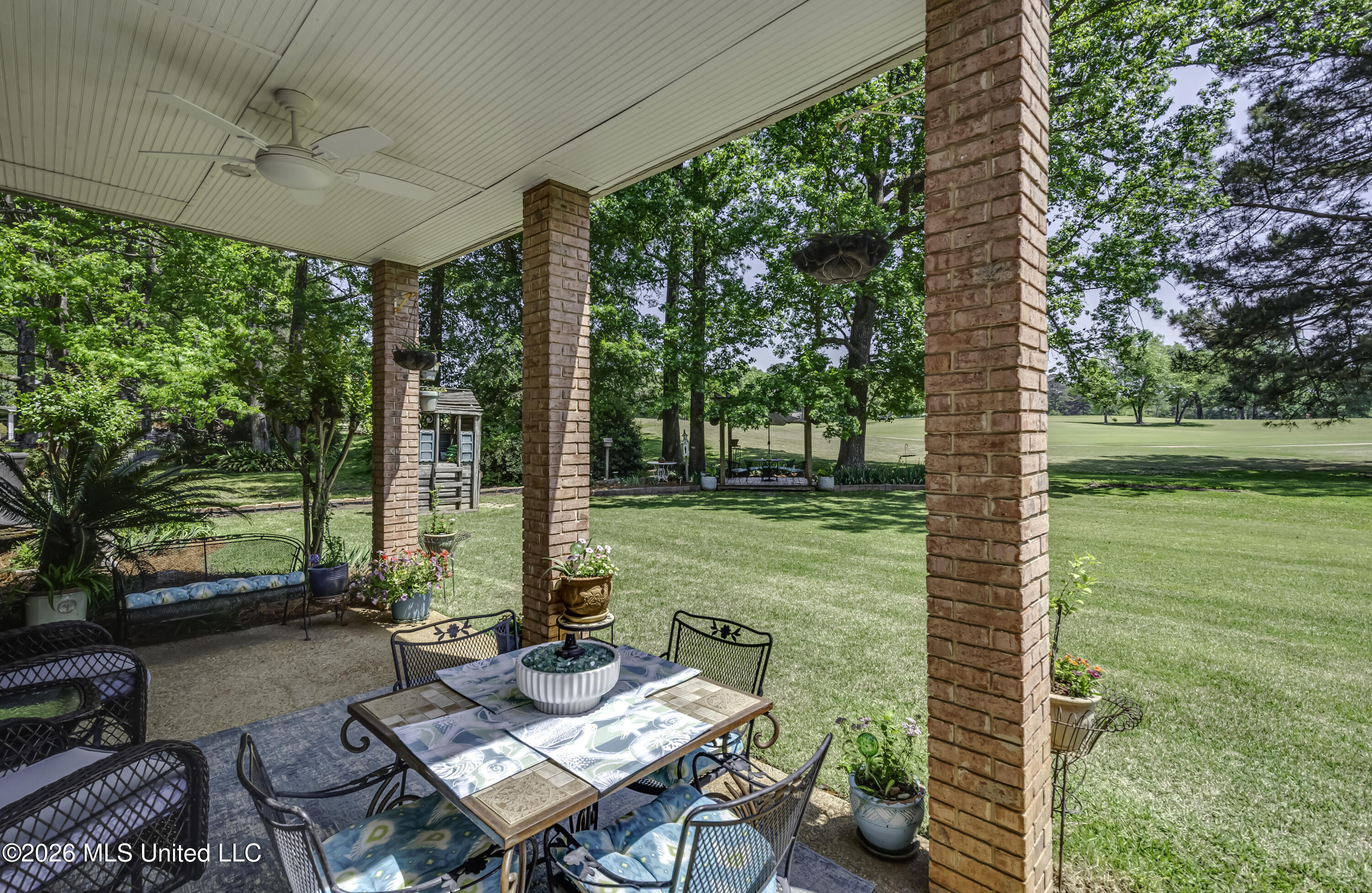 709 Oak Trail Canton, MS 39046 - Photo 35 of 40 709 Oak trail--18