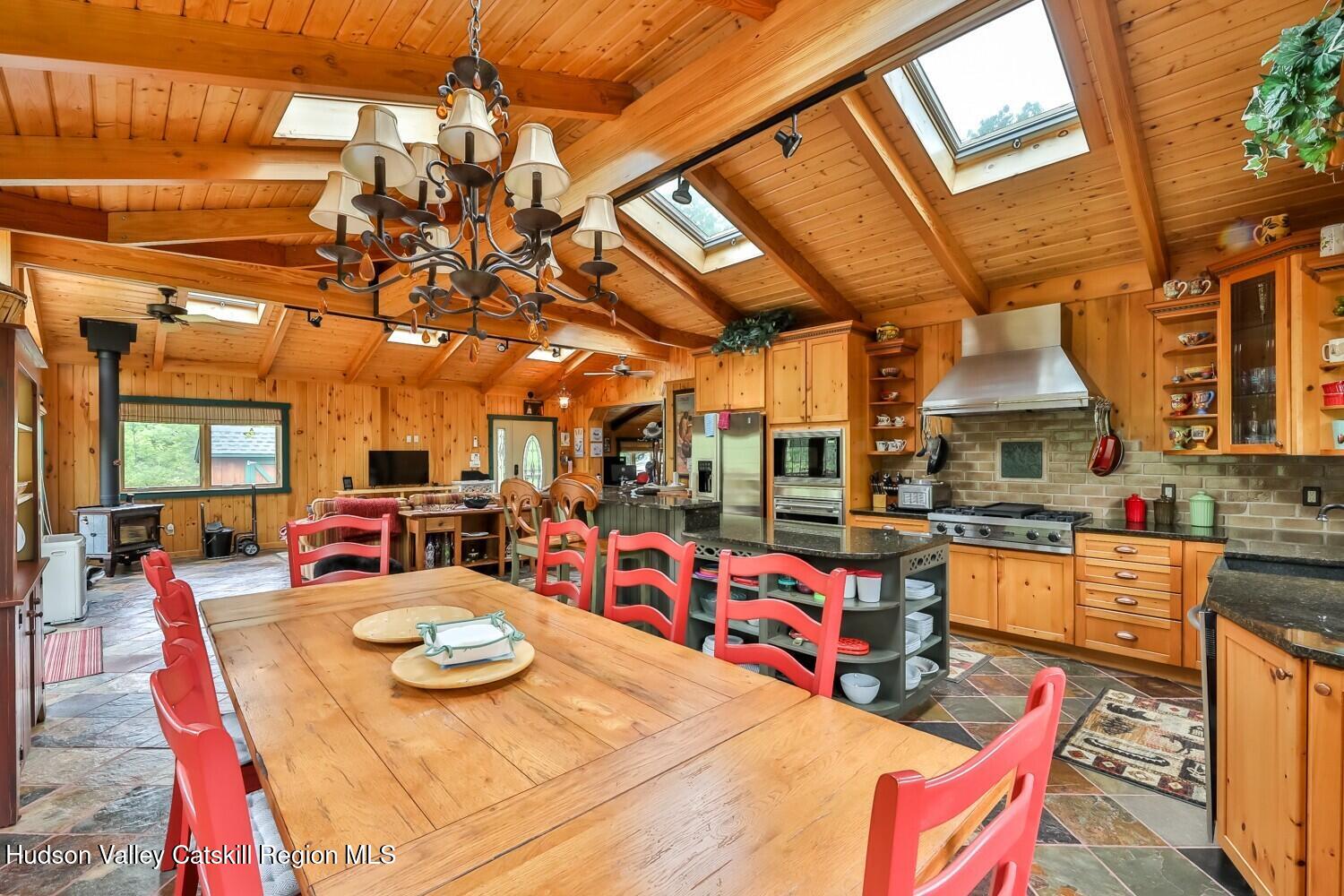 25 Looking Glass Road Hunter, NY 12442 - Photo 17 of 40 25 Looking Glass - 17