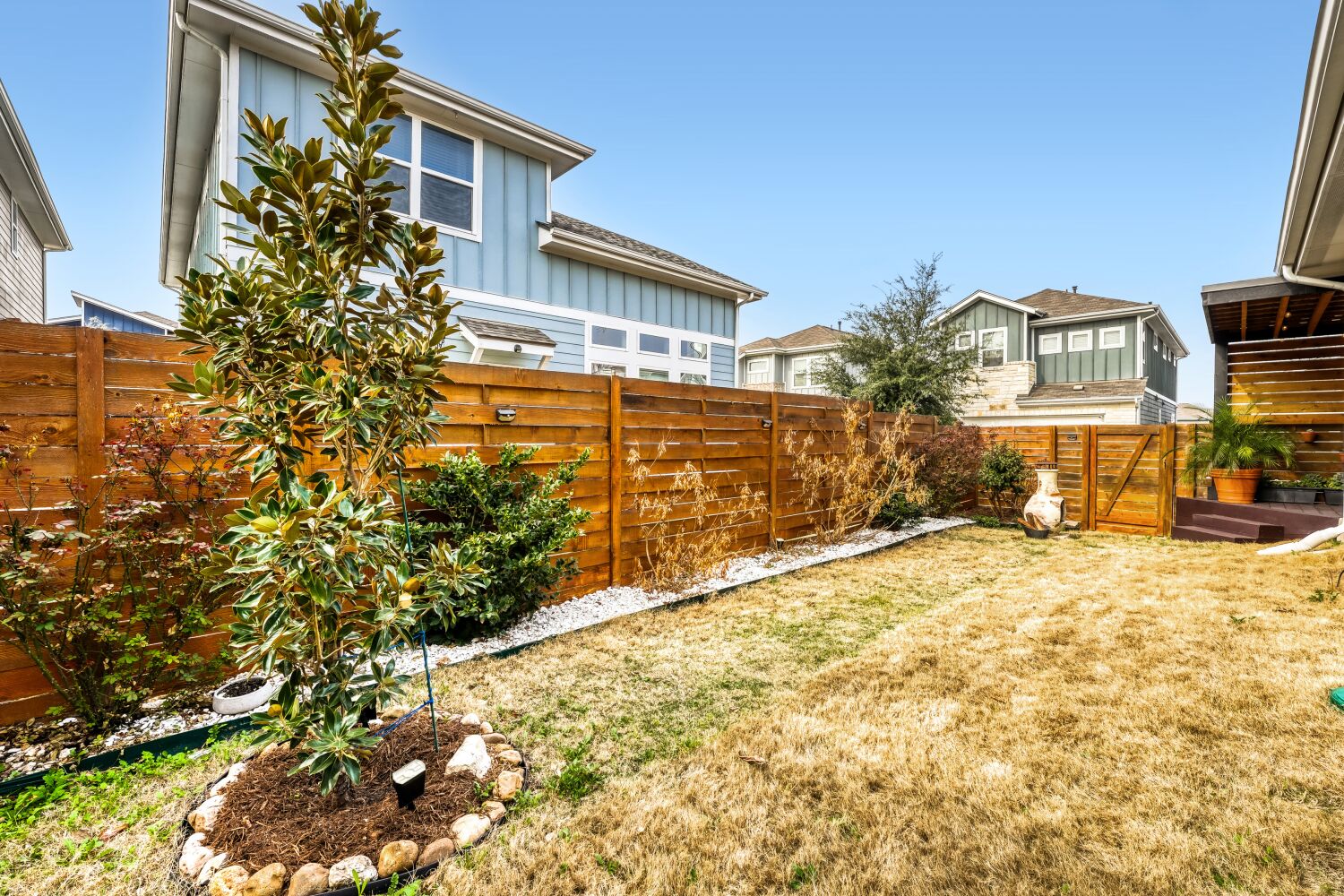 2000 Hermia Street Austin, TX 78741 - Photo 24 of 28 View of fenced backyard