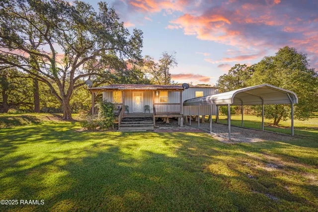 $90,000 | 402 Fruge Street, Mermentau, LA 70556