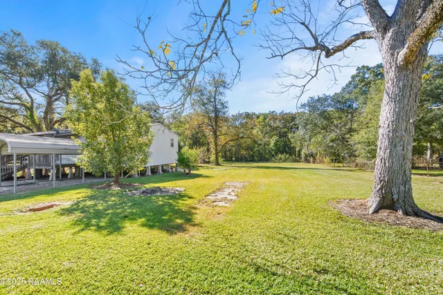 $90,000 | 402 Fruge Street, Mermentau, LA 70556