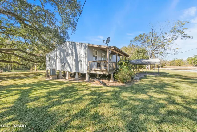 $90,000 | 402 Fruge Street, Mermentau, LA 70556