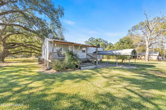 $90,000 | 402 Fruge Street, Mermentau, LA 70556