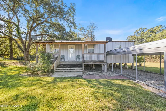 $90,000 | 402 Fruge Street, Mermentau, LA 70556