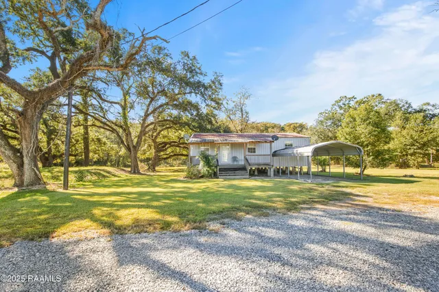 $90,000 | 402 Fruge Street, Mermentau, LA 70556