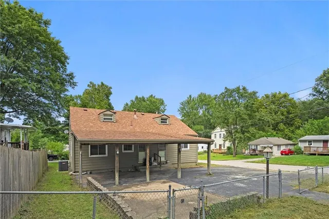 $199,900 | 701 West 24th Street, Independence, MO 64055