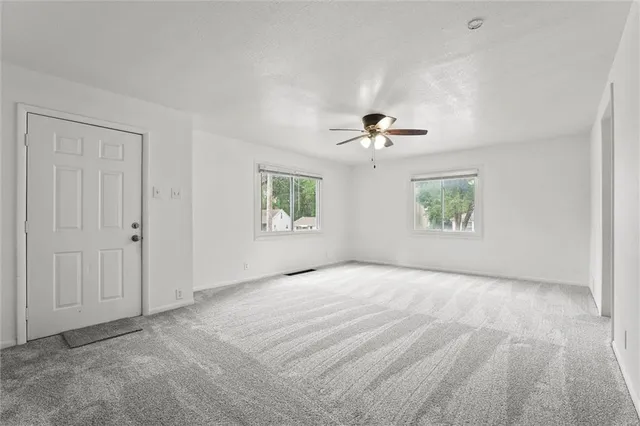 $199,900 | 701 West 24th Street, Independence, MO 64055