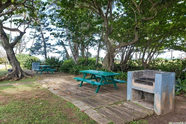 $2,300 | 53-549 Kamehameha Highway, Unit 607, Hauula, HI 96717